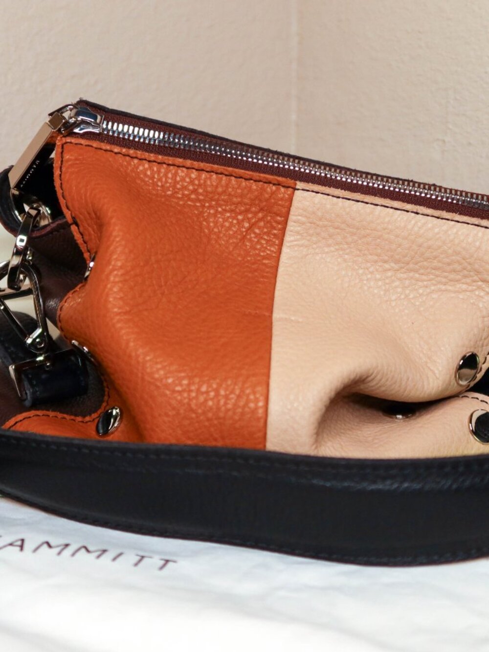Pre-loved Hammitt Bryant Medium Multi-Color Bag with Crossbody & Short Strap - Picture 7 of 14